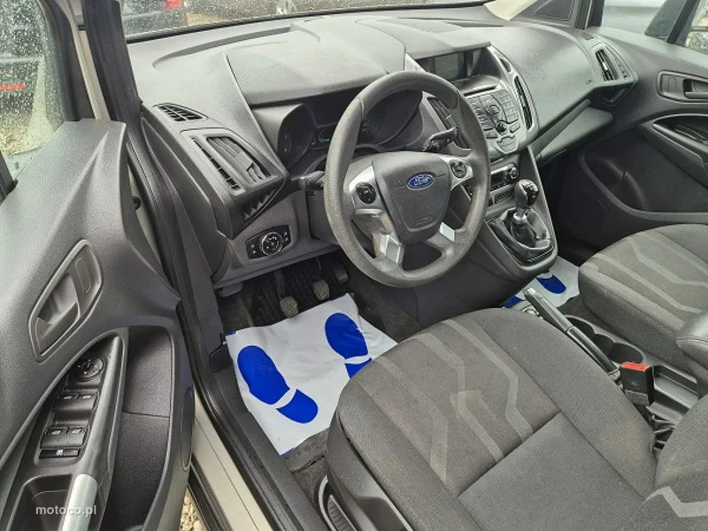 Ford Grand Tourneo Connect 17