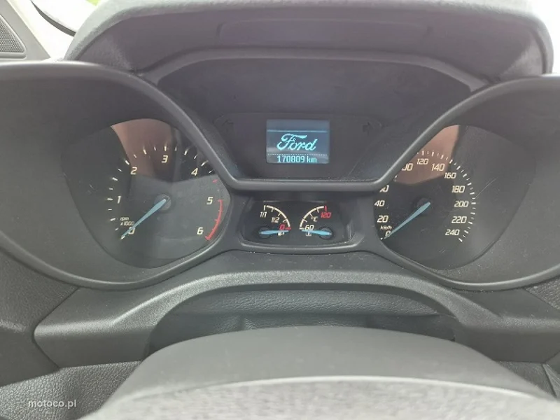 Ford Grand Tourneo Connect 32