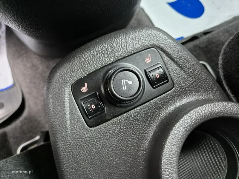 Ford Grand Tourneo Connect 37
