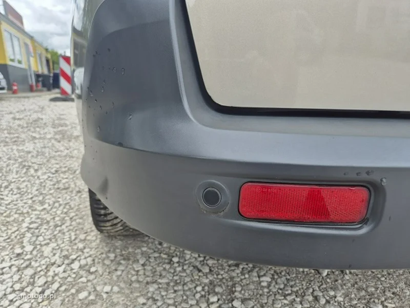 Ford Grand Tourneo Connect 10