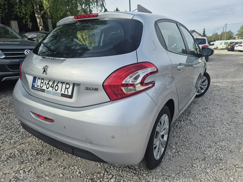 Peugeot 208 2