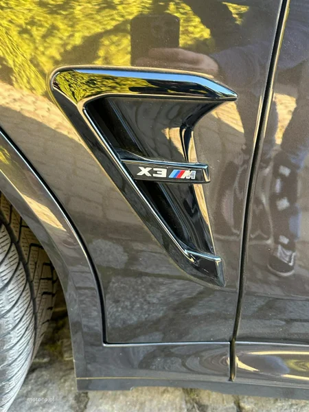 BMW X3 M 8