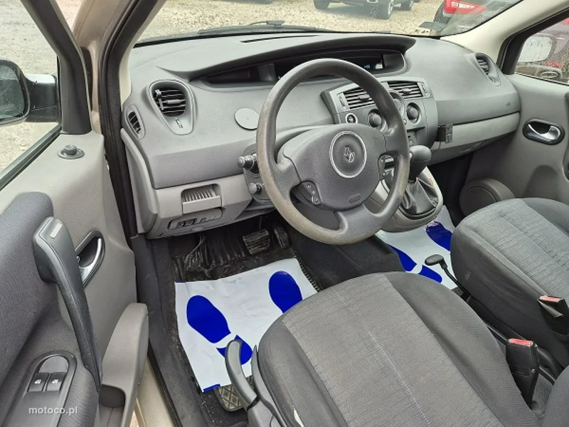 Renault Scenic II 11