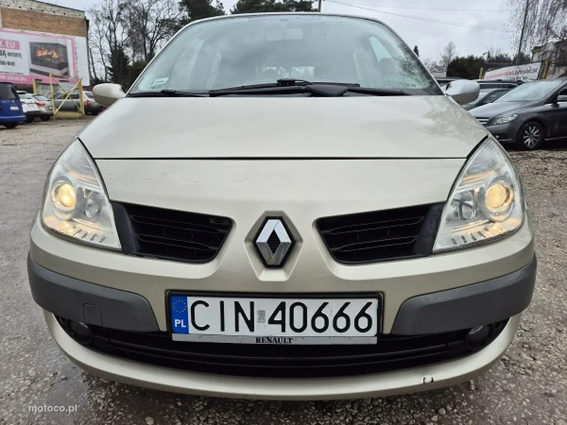Renault Scenic II 6