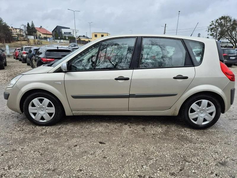 Renault Scenic II 9