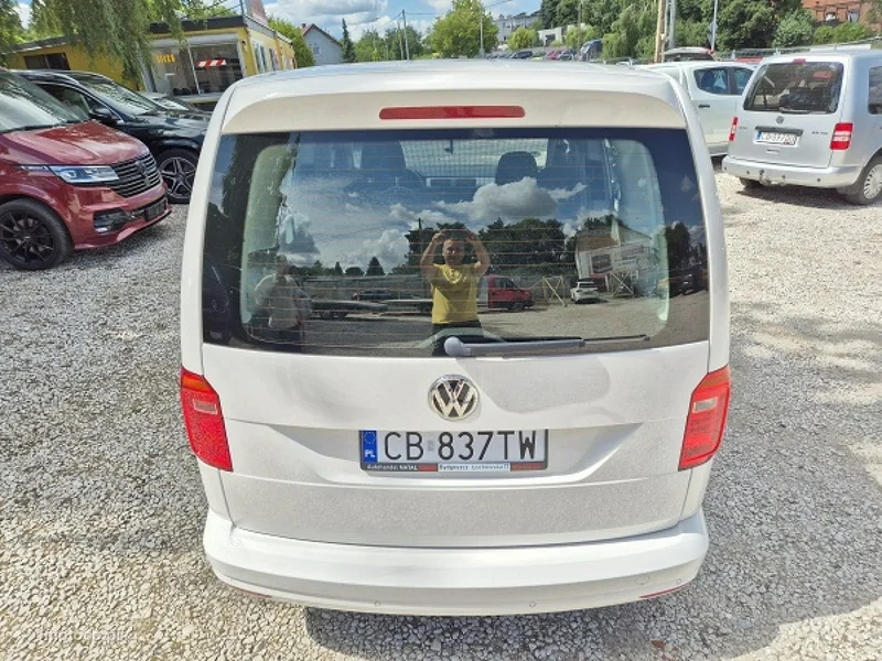 Volkswagen Caddy IV 9
