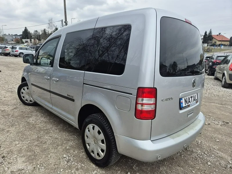 Volkswagen Caddy III 4