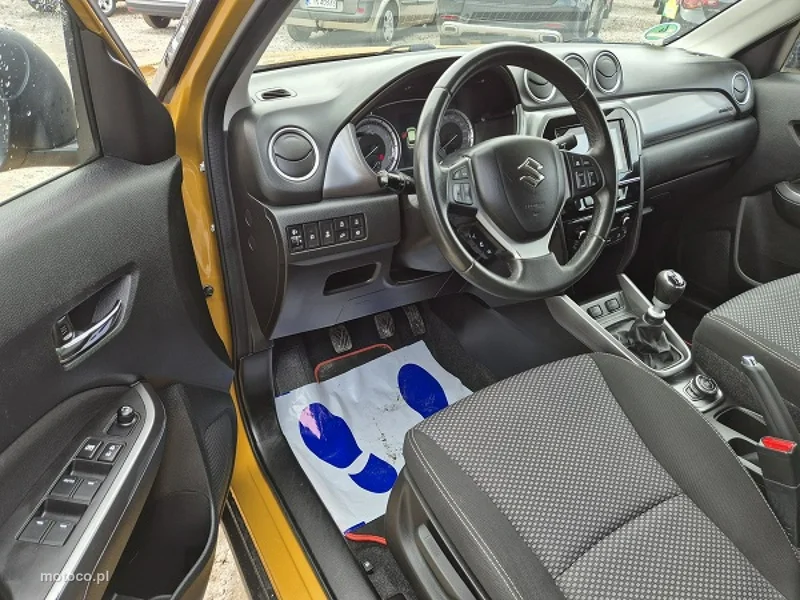 Suzuki Vitara 14