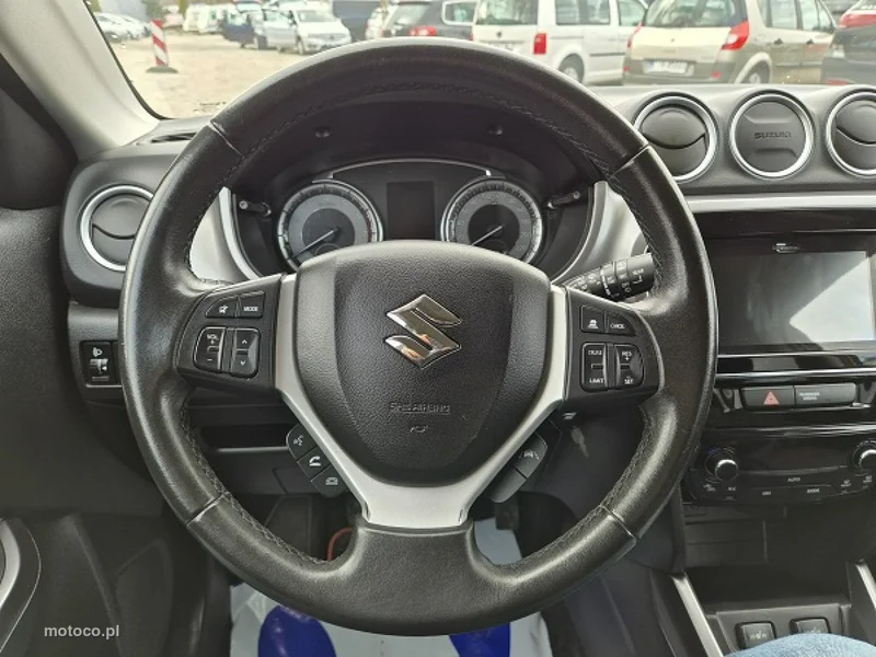 Suzuki Vitara 21