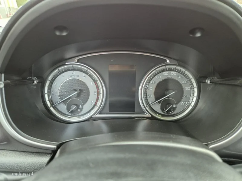 Suzuki Vitara 26
