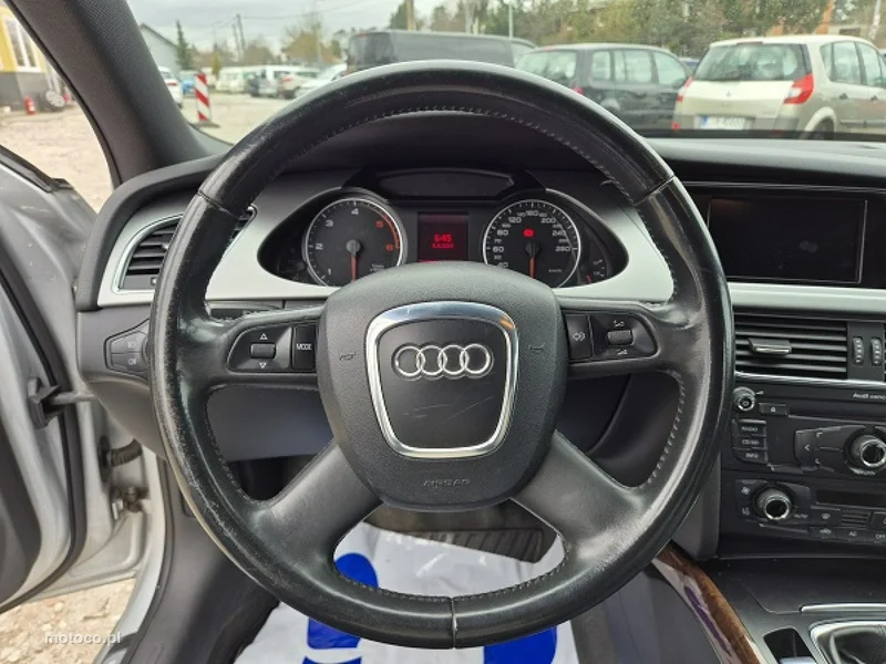 Audi A4 B8 16