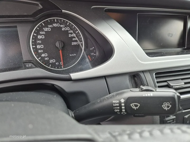 Audi A4 B8 20
