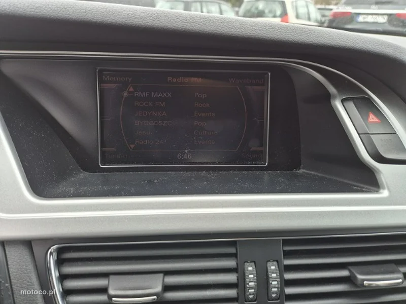 Audi A4 B8 21