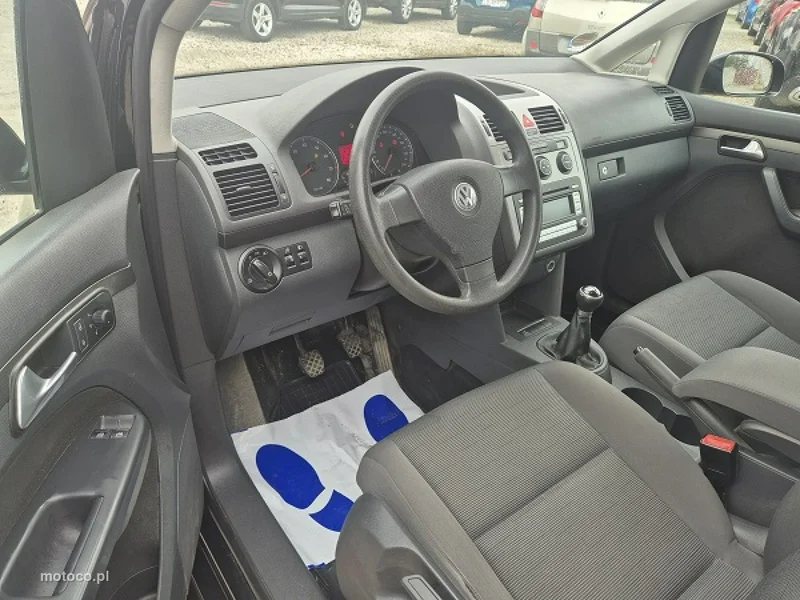 Volkswagen Touran 1T 13