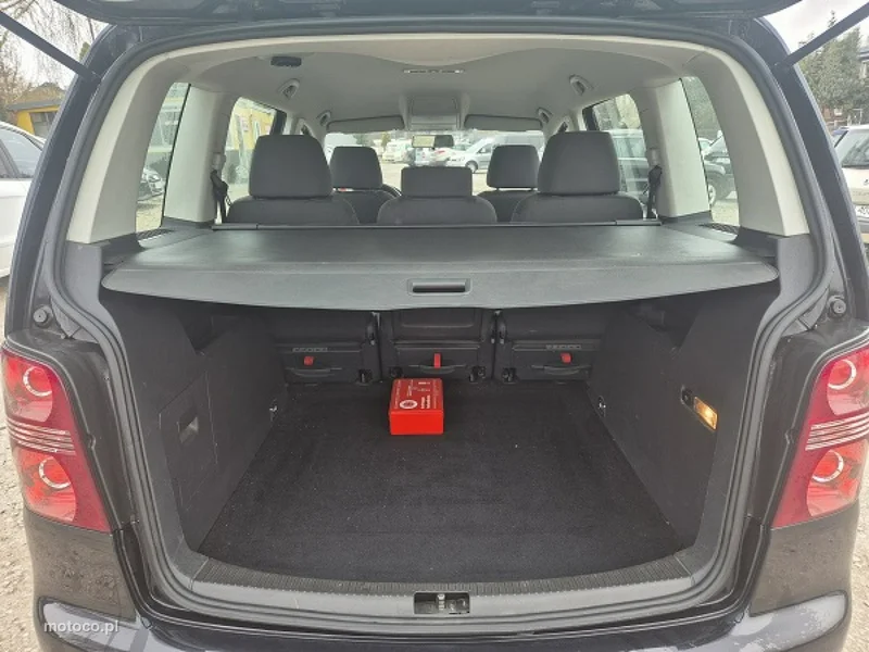 Volkswagen Touran 1T 17