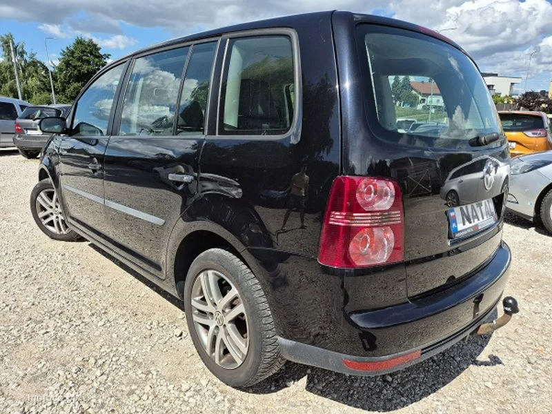 Volkswagen Touran 1T 4