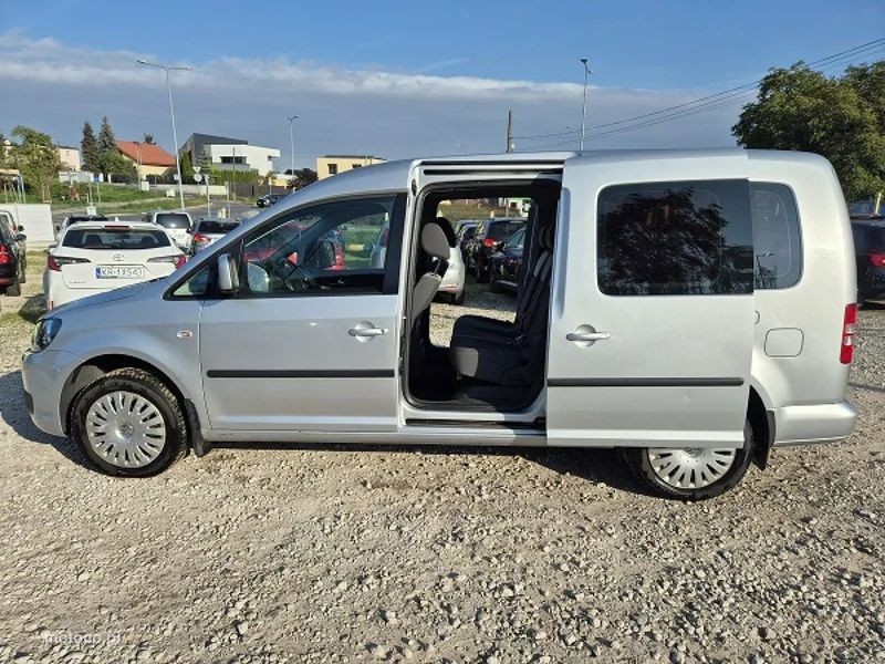 Volkswagen Caddy III 17