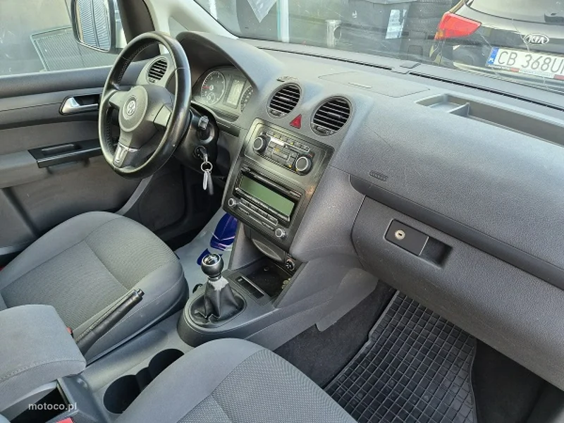 Volkswagen Caddy III 19