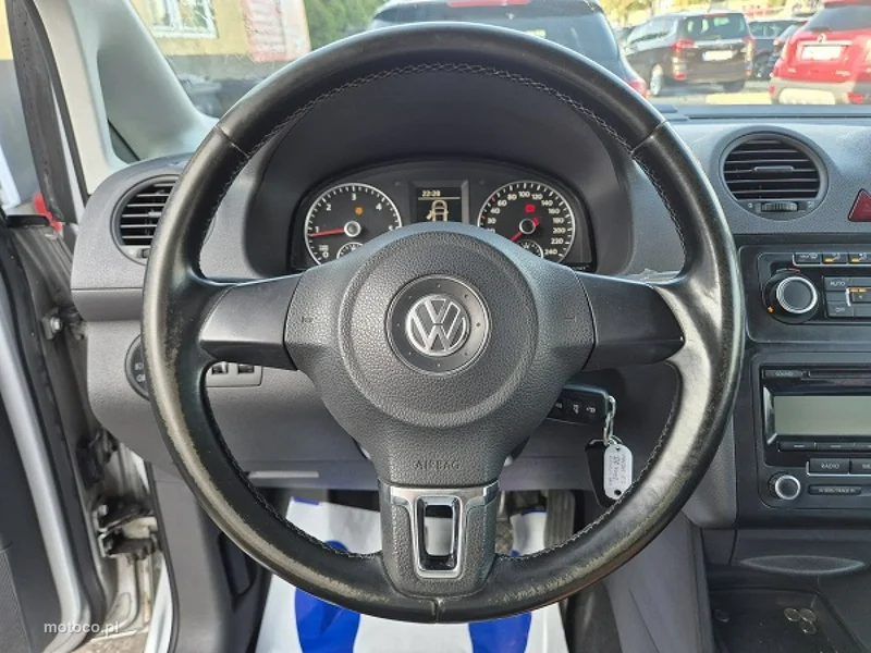 Volkswagen Caddy III 30