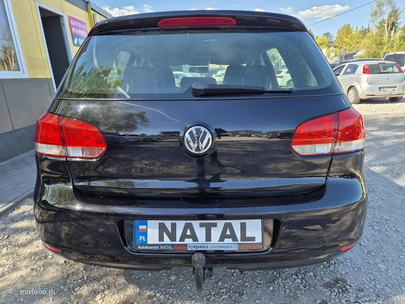 Volkswagen Golf VI 3
