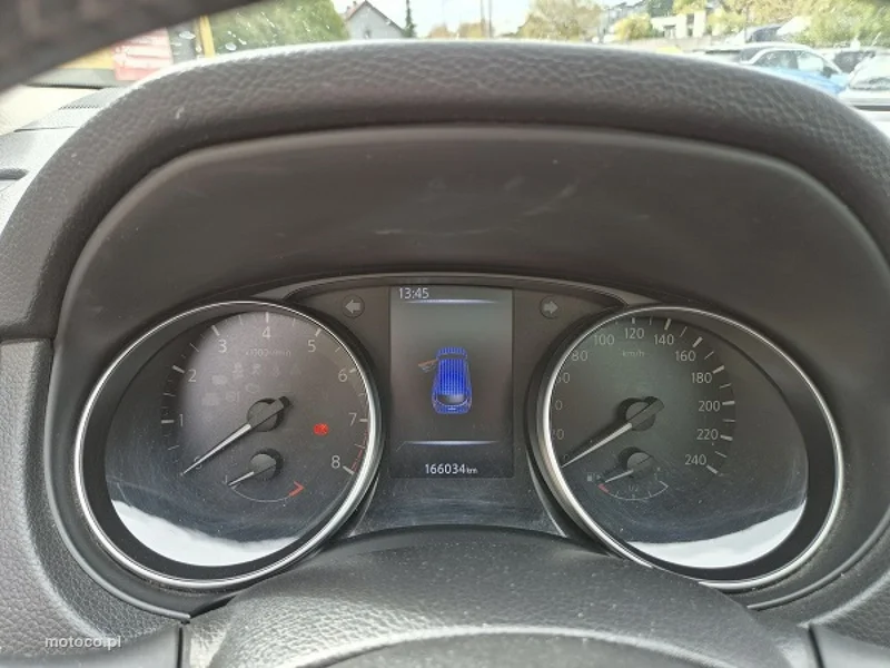 Nissan Qashqai 22