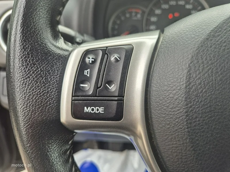 Toyota Yaris XP130 18