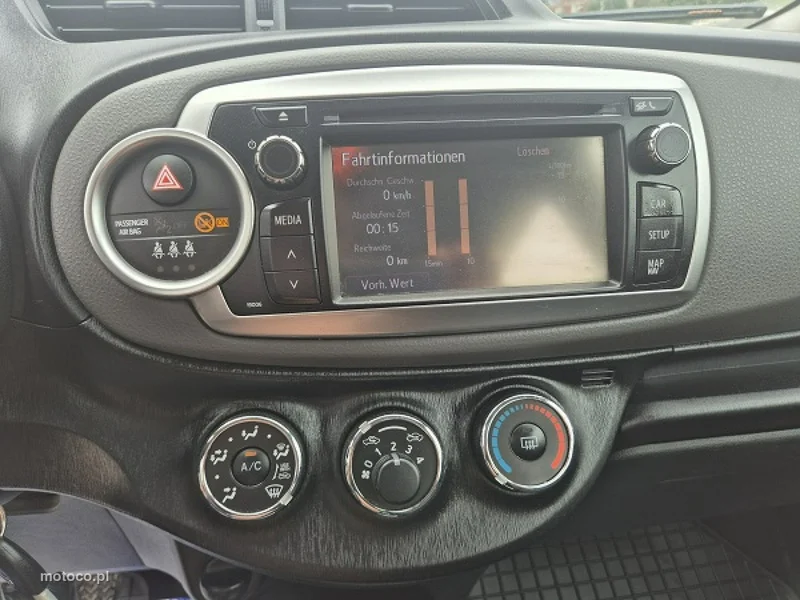 Toyota Yaris XP130 21