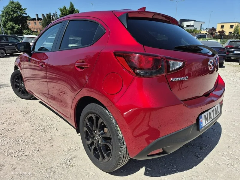 Mazda 2 4