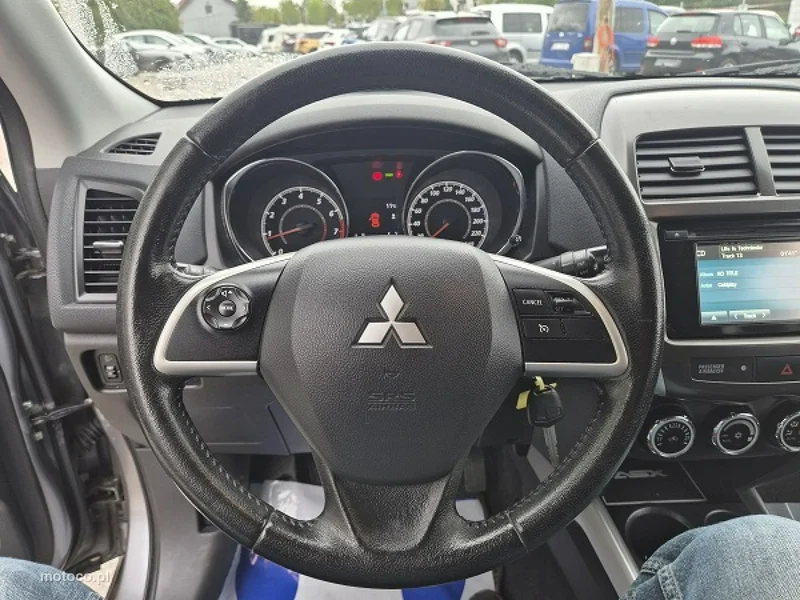 Mitsubishi ASX 16