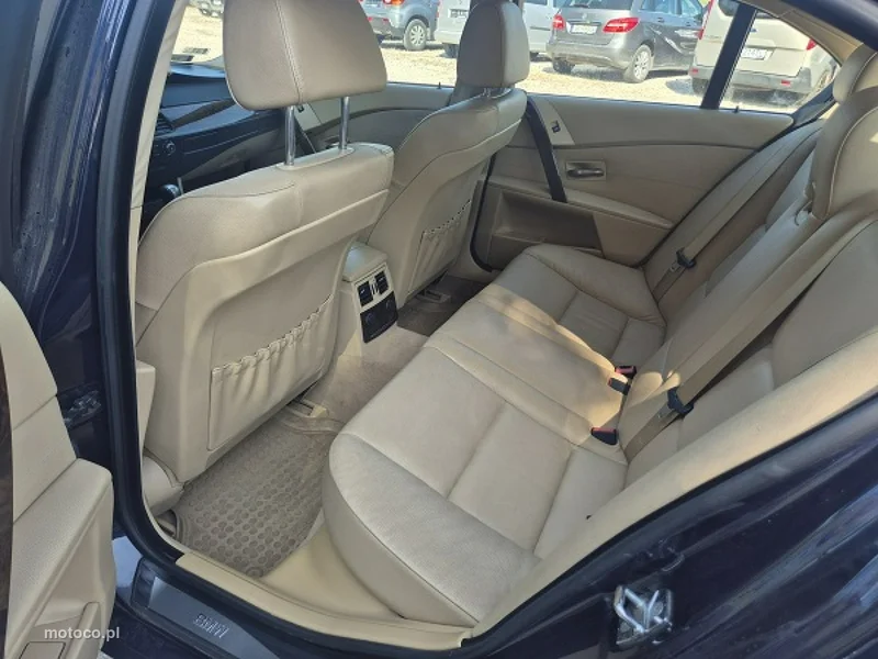 BMW Seria 5 E60 530 17