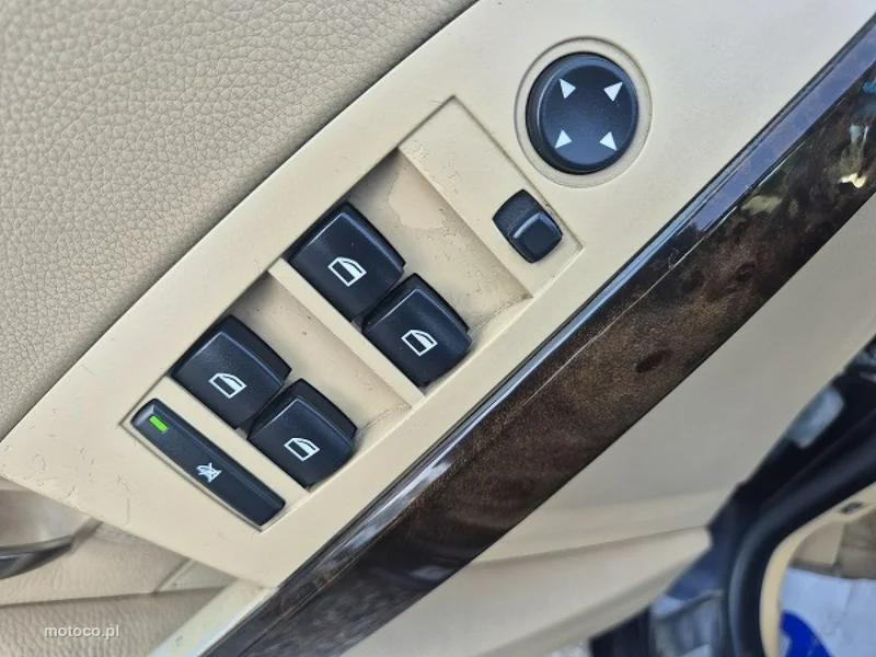 BMW Seria 5 E60 530 18