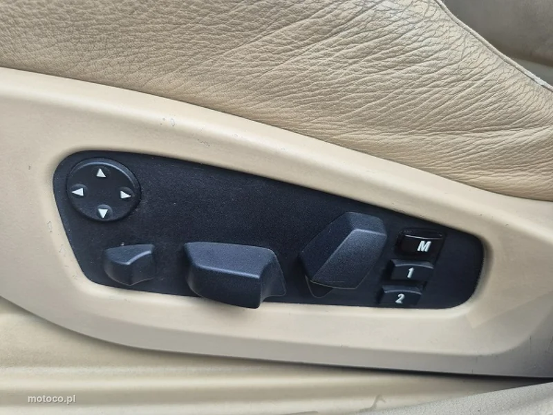 BMW Seria 5 E60 530 19
