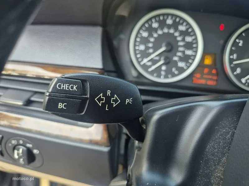 BMW Seria 5 E60 530 24
