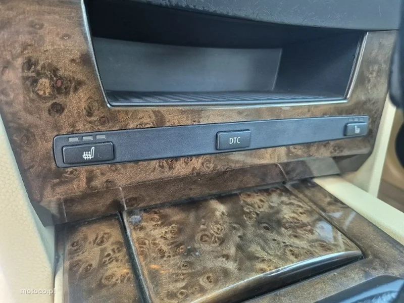 BMW Seria 5 E60 530 31