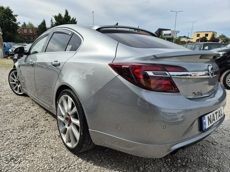 Opel Insignia A 3