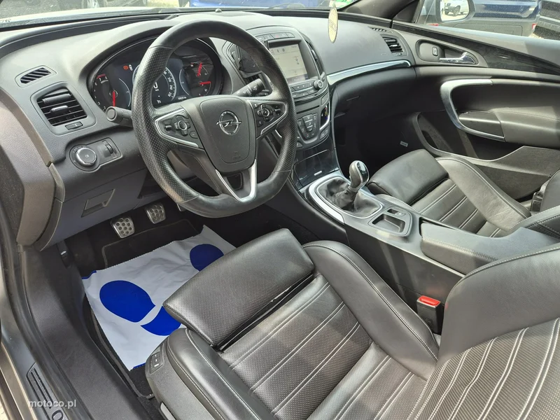 Opel Insignia A 6