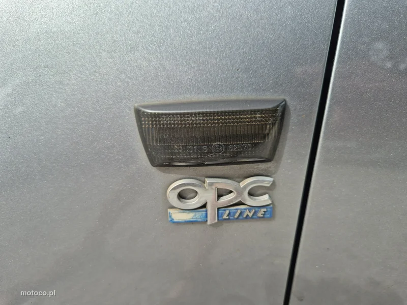 Opel Insignia A 8