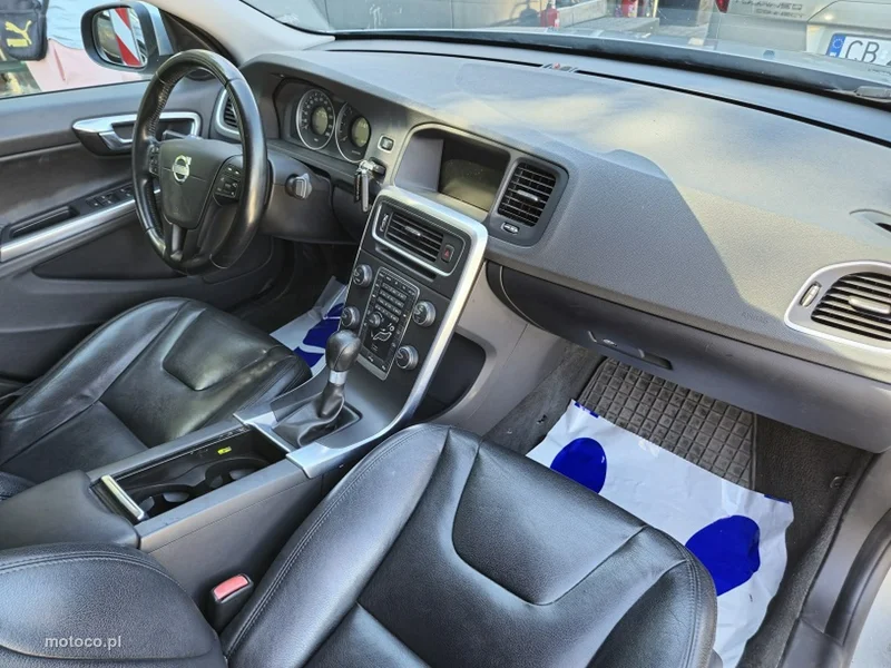 Volvo S60 16
