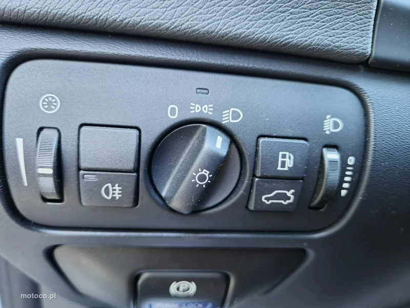 Volvo S60 19