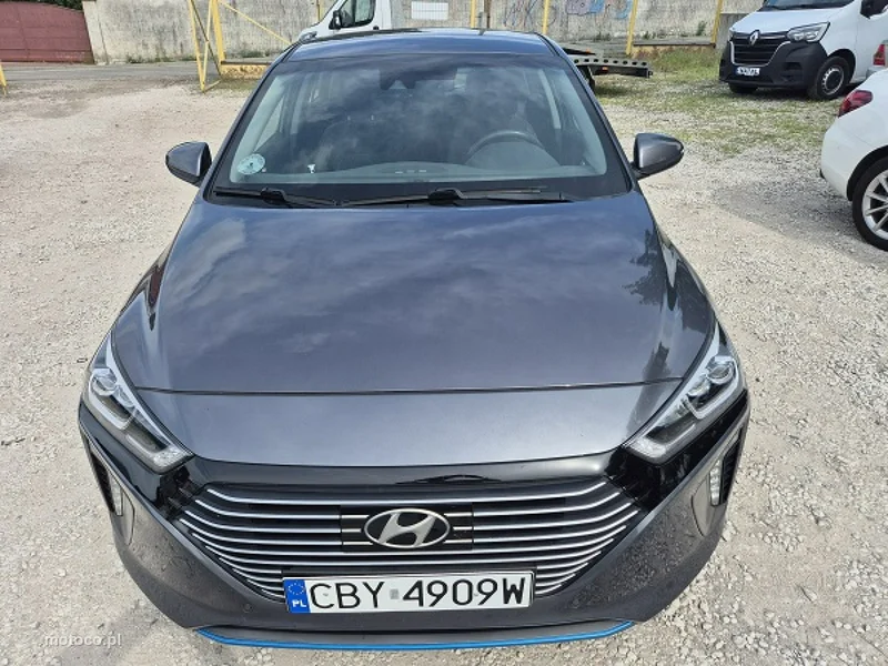 Hyundai IONIQ 14