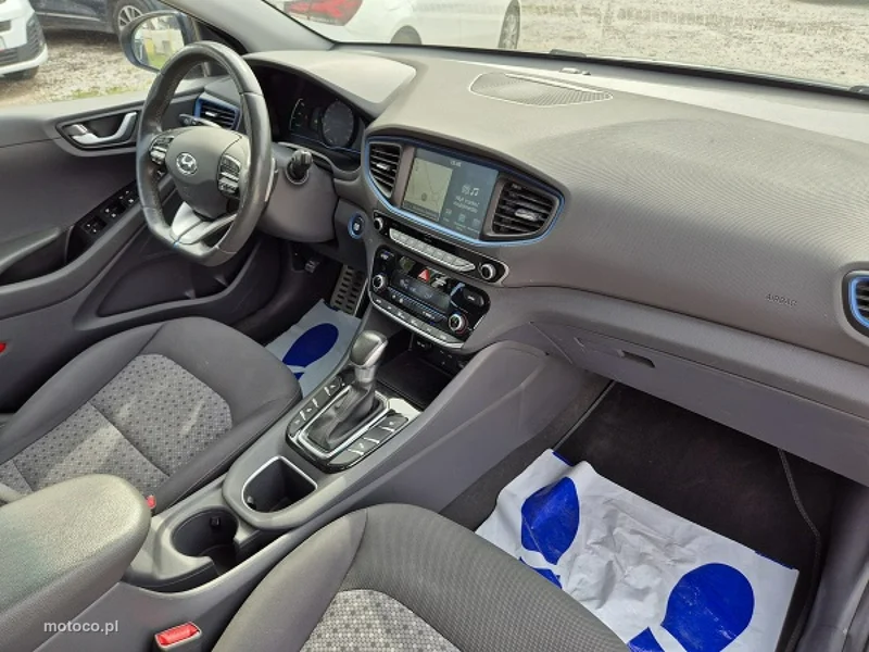 Hyundai IONIQ 19