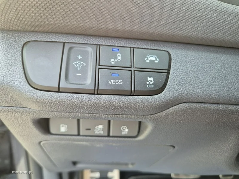 Hyundai IONIQ 24