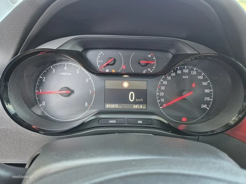 Opel Crossland X 31