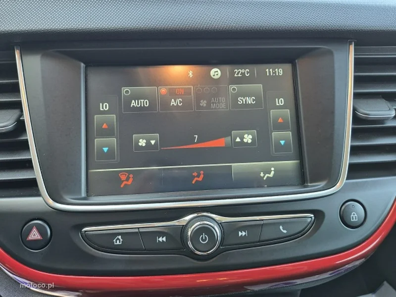 Opel Crossland X 32