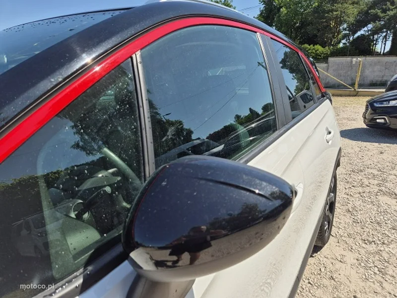 Opel Crossland X 10