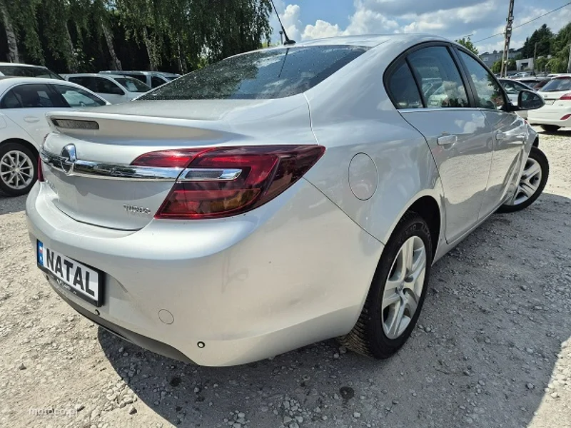 Opel Insignia A 2