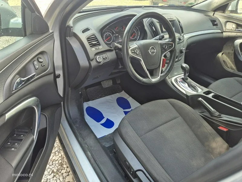 Opel Insignia A 11