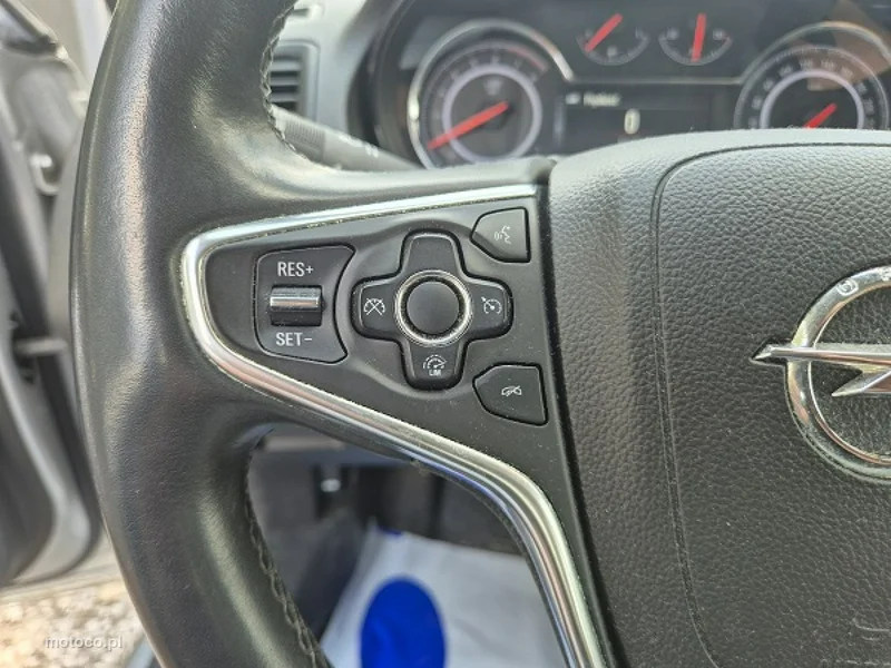 Opel Insignia A 15