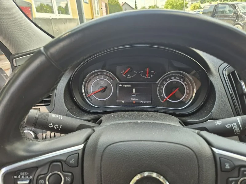 Opel Insignia A 17