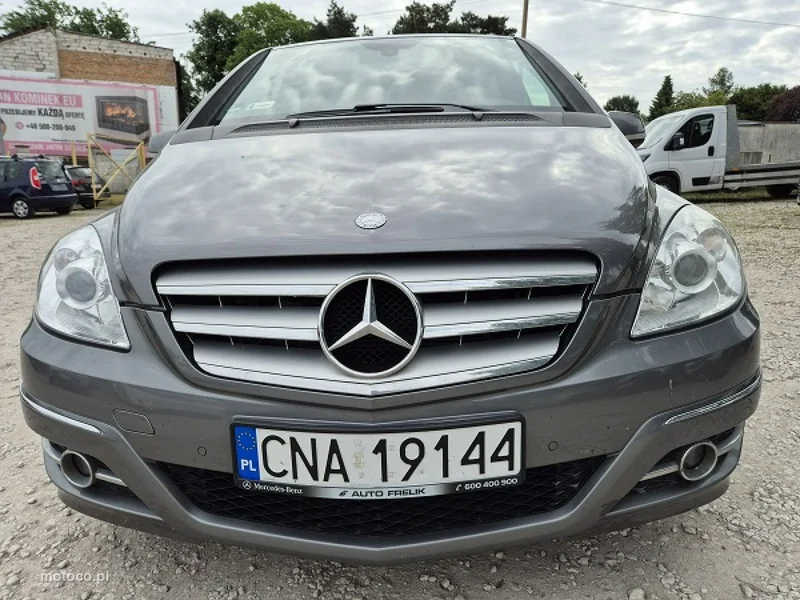 Mercedes-Benz Klasa B W246 B 180 6